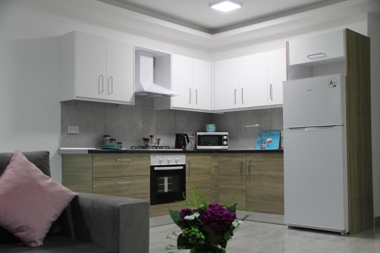 Okman Homes Kyrenia  Eksteriør billede